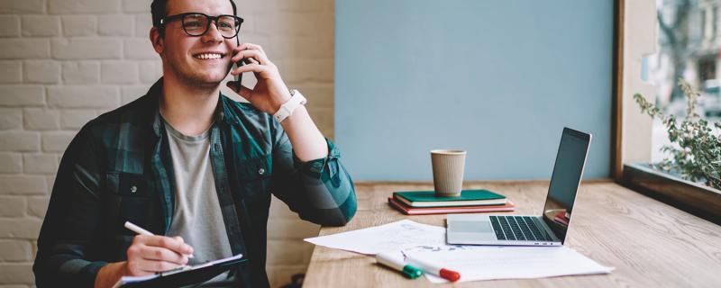 man in home office developing mobile working skills